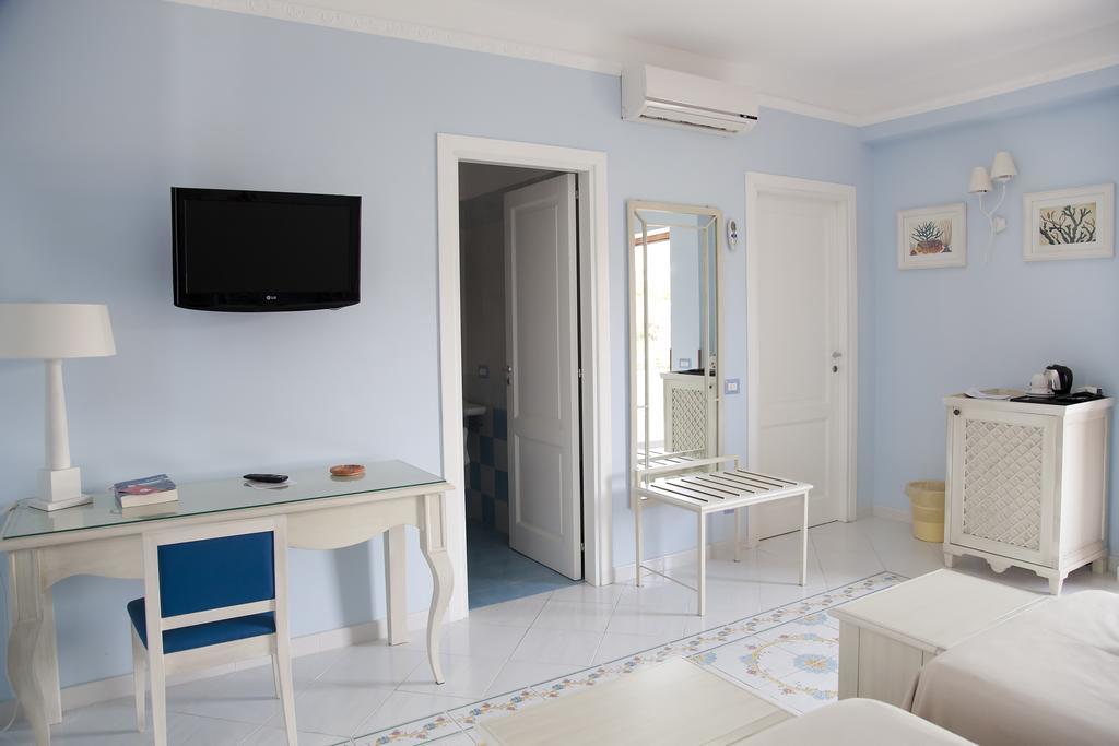 Hotel Residence Mendolita Lipari  Exteriér fotografie