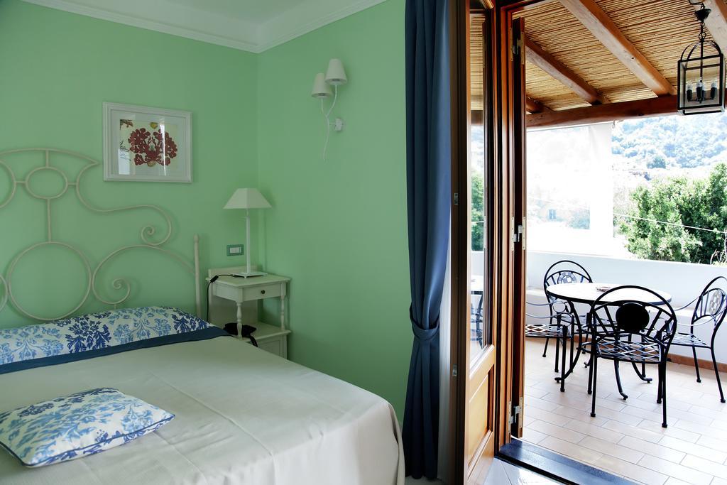 Hotel Residence Mendolita Lipari  Exteriér fotografie