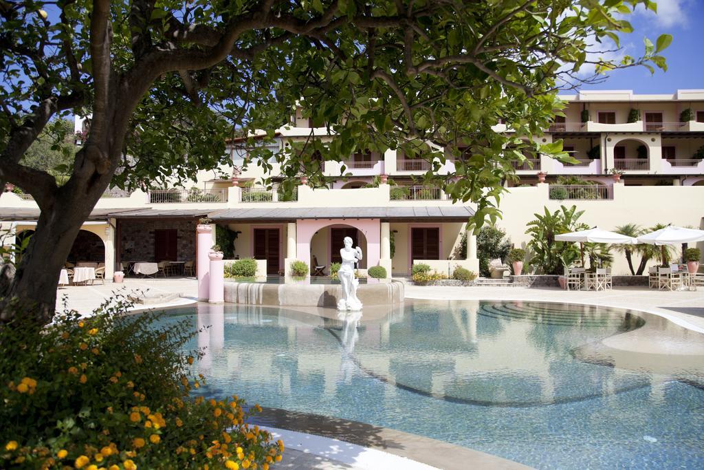 Hotel Residence Mendolita Lipari  Exteriér fotografie